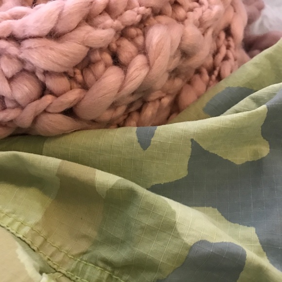 New Free People camo print jacket - XS - Picture 6 of 8